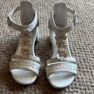 Kids floral dress shoes